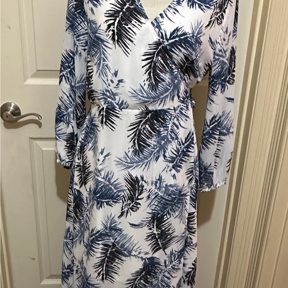 Gianni Bini floral dress